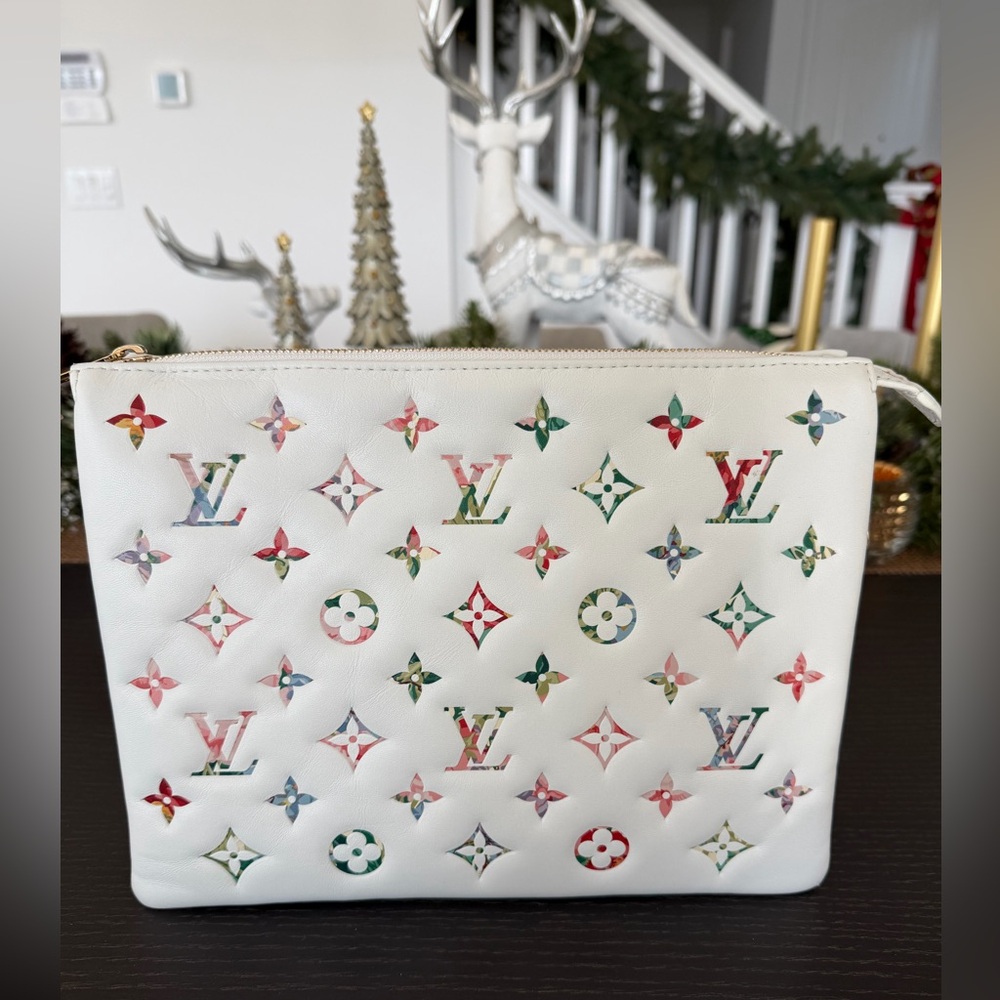 Louis Vuitton PM Coussin Bag from limitedGarden Collection - Picture 3 of 16